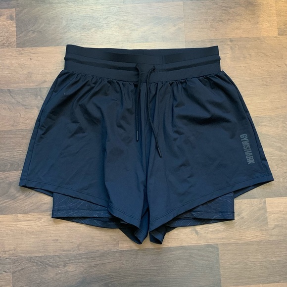 Gymshark Training Shorts - Picture 2 of 11